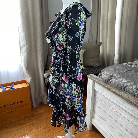 100% Silk Milly Black & Floral wrap dress! - Picture 2 of 9